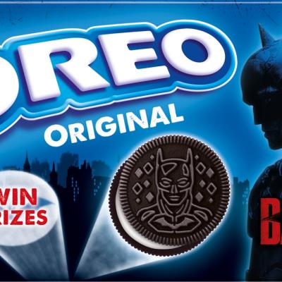OREO anunță colaborarea cu filmul Batman spre entuziasmul fanilor supereroului, dar și ai celebrului biscuit 