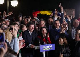 Nicuşor Dan: Mulţumiri cetăţenilor români din Republica Moldova. Împreună vom continua drumul european