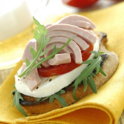 Bruschete cu ton RIO Mare 