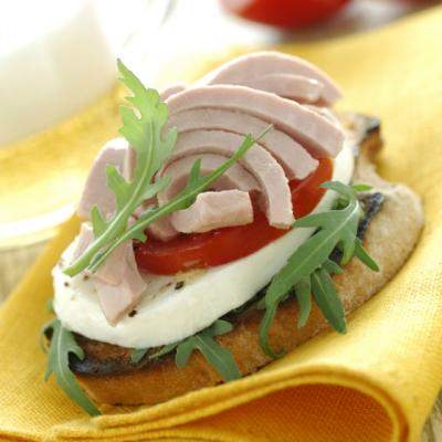 Bruschete cu ton RIO Mare 