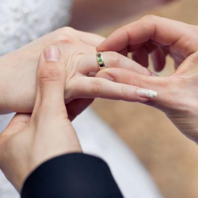 Acest barbat a hotarat sa se casatoreasca. Ce a urmat?