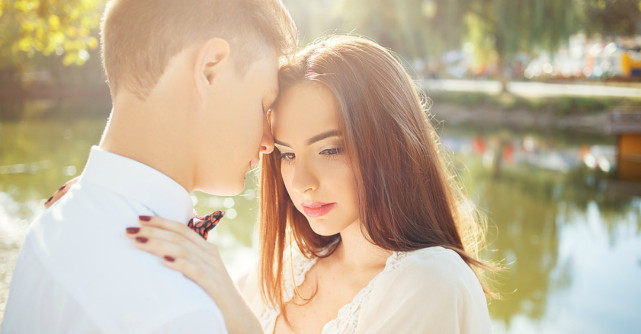 3 motive triste pentru care cuplurile casatorite nu se mai saruta