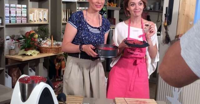 Diana Dumitrescu a invatat sa gateasca cheesecake raw vegan