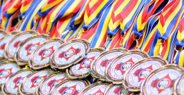 FOTO: România urcă din nou pe podium: două medalii de argint la Europenele de Gimnastică Aerobică