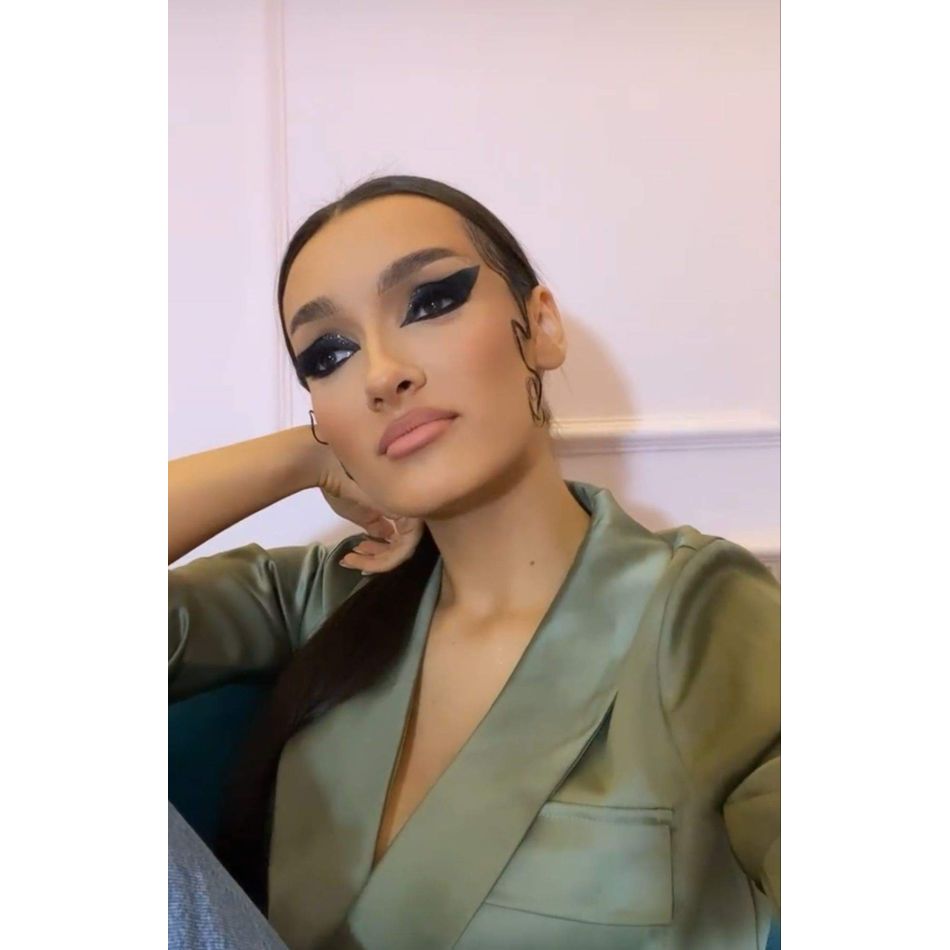 Viviana Sposub, speriată de intervenția pe care o avea de făcut. Cum a încurajat-o iubitul ei, George Burcea?