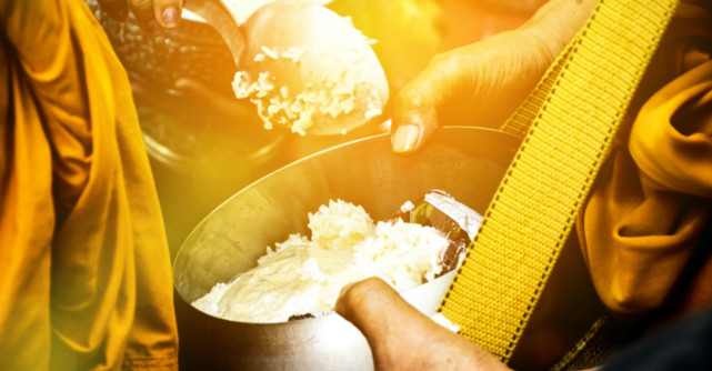 Ce şi cum să mănânci ca să trăieşti mai mult. Reţeta călugărilor budişti