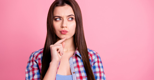 Machiaj pentru OCHI CAPRUI: 10 idei superbe in imagini