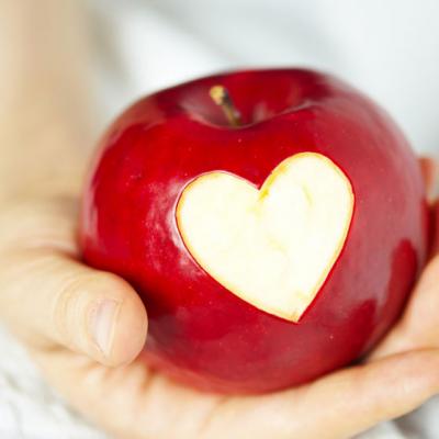 3 modalitati simple prin care iti poti mentine inima sanatoasa