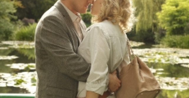 Miezul noptii in Paris