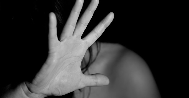 Cazul abuzului de la tabăra AUR: Fosta avocată a victimei rupe tăcerea și acuză stagnarea anchetei