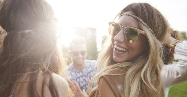 Tinute de concert vara in aer liber