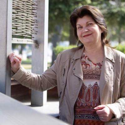 Marina Bădulescu: Dacă vrei să te apuci de scris, începe prin a-ți găsi curajul să o faci