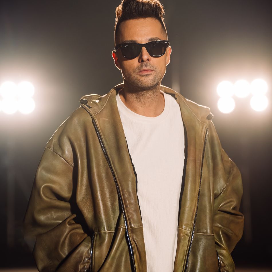 Interviu Tudor Ionescu de la FLY PROJECT:Concerte, familie, hit-uri peste hit-uri.Se anunță o vară cu mult soare pe strada lui! 