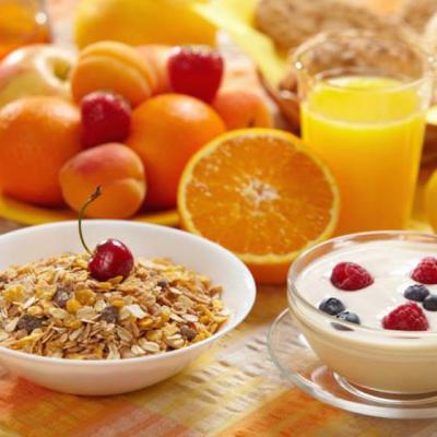 Capcanele alimentelor din comert: Ce se ascunde in spatele produselor 