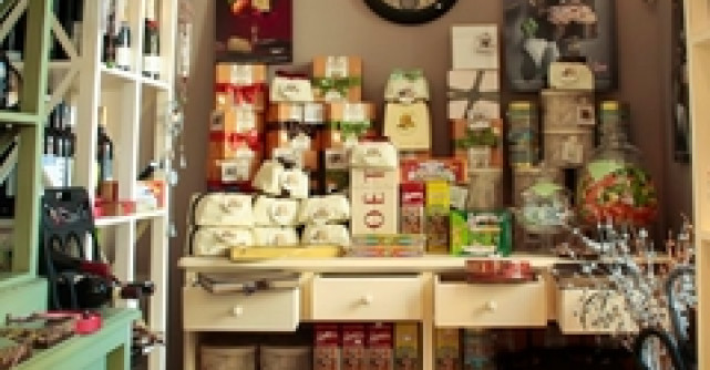 Cool Hunt: Corelli Boutique, un refugiu al frumosului