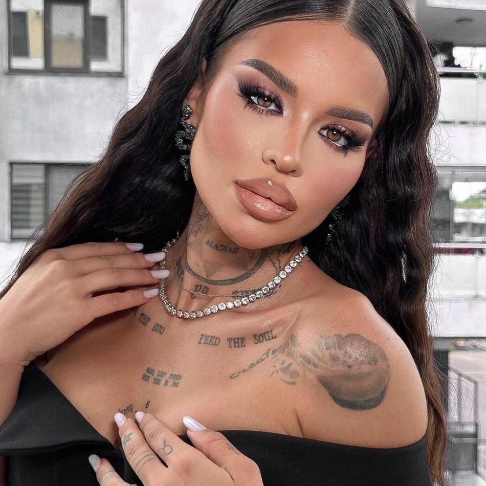 Fosta ispită Diandra, povestea neștiută a vieții sale. A crescut cu bunica, după ce tatăl a părăsit-o