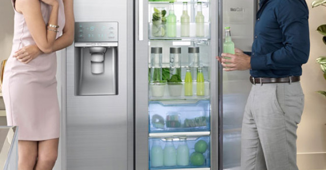 Noul frigider Samsung Food ShowCase este disponibil si in Romania