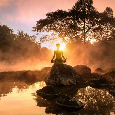 4 sfaturi pentru a avea mai mult timp de la Deepak Chopra