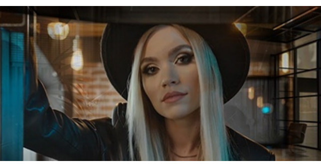 Sorina B. și Dr. Mako lansează Bonjour, o piesă despre noi începuturi în tainele iubirii