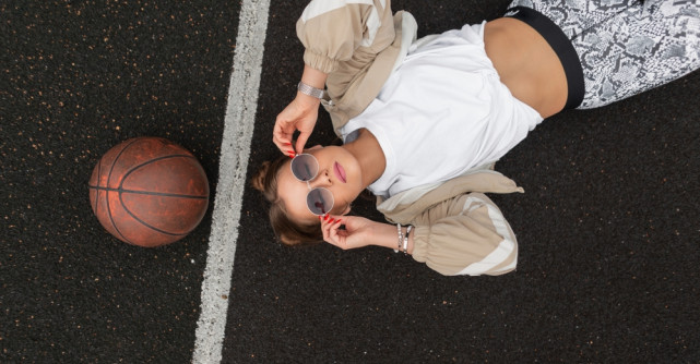 Sport & Chic: Cum hainele athleisure devin mai elegante în acest sezon