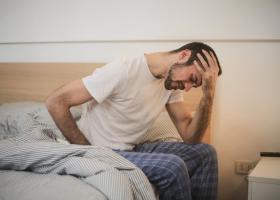 O simplă durere sau o urgență? Ghid pentru a recunoaște semnalele de alarmă ale corpului