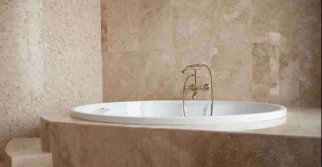 Piatra naturală în baie - Ce trebuie să știi pentru a aduce confortul suprem la tine acasă