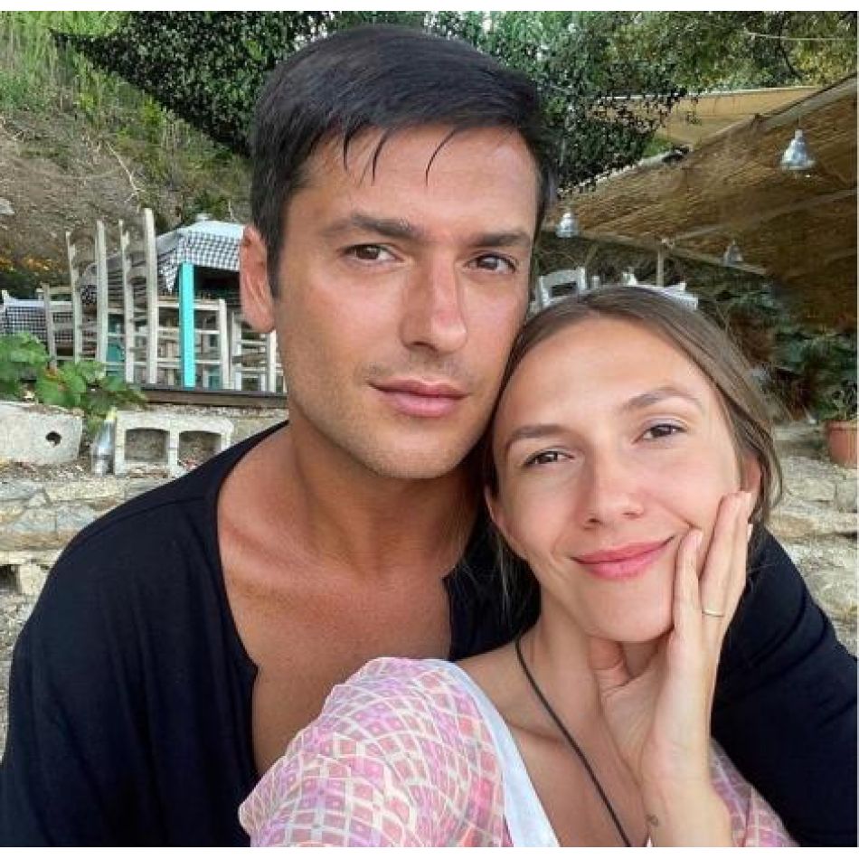 Adela Popescu, detalii despre suferința pe care a ascuns-o mulți ani de zile. Cum a reușit vedeta să treacă peste boală?