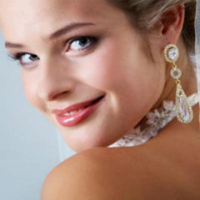 Bijuterii si accesorii de lux pentru mirese