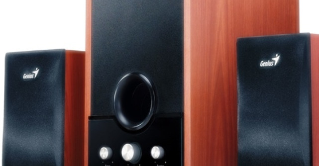 Recomandarile Genius pentru vara lui 2013: Ring Pointer si boxe de lemn 