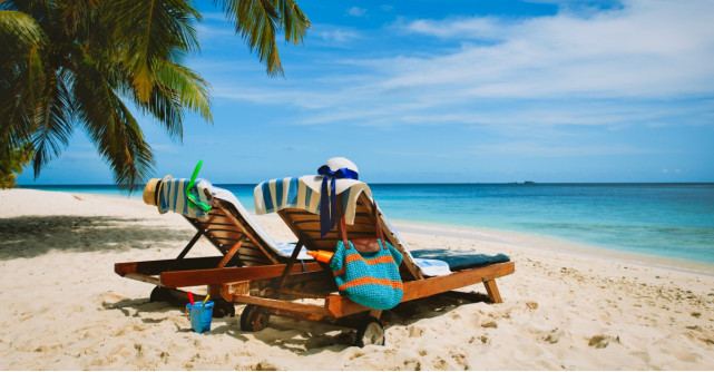 Prosoape de plaja mari: modele simpatice si utile