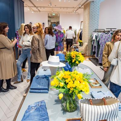 LIVING IN THE WEEKEND  Colecția Primăvară/Vară 2023, Weekend Max Mara