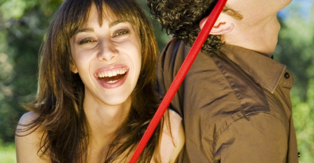 Mori de ras: 20 de bancuri despre barbati si femei