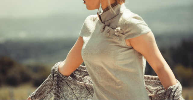 Rochiile de inspirație asiatică în stil Cheongsam: poartă-le modern!