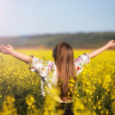 De ce sa alegi croiala si cusatura romaneasca, sau ce ne pot invata mamele si bunicile noastre despre calitate