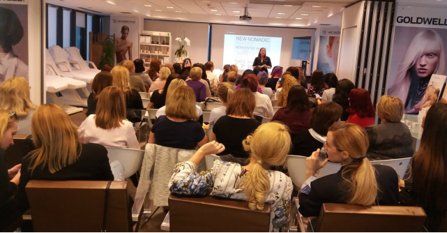 Academie Scientifique de Beaute spune STOP POLUARII!