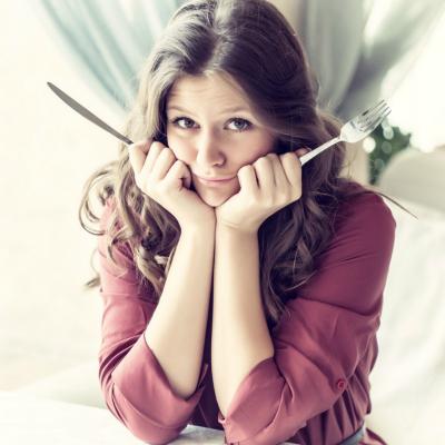 3 motive pentru care iti este mereu foame