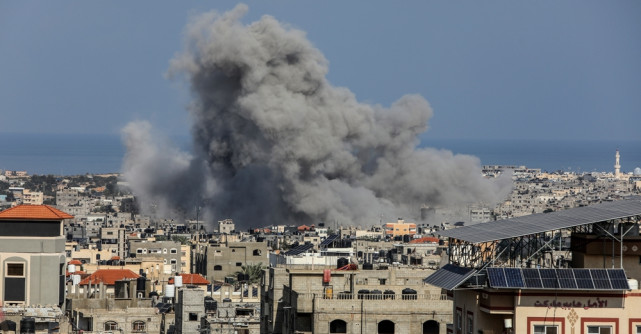 Israel și Hamas au ajuns la un acord istoric de încetare a focului în Gaza. Ce urmează în continuare 