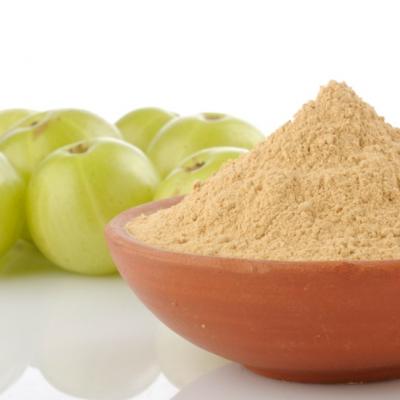 Pudra de amla: intrebuintari in frumusete