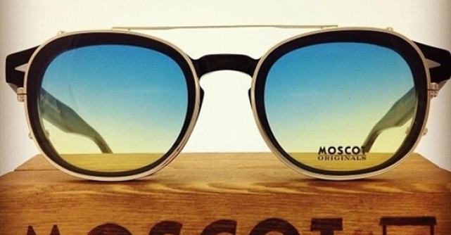  Vedetele au ales MOSCOT 