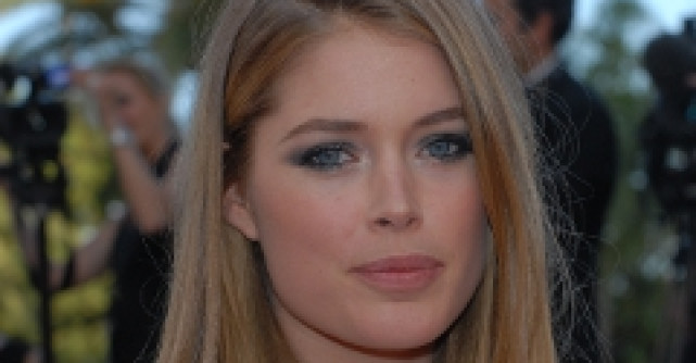 Look-uri perfecte pe covorul rosu de la Cannes