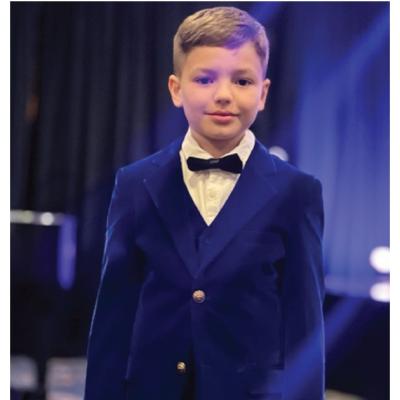Luca Uzun - copilul-minune al pianului obține 7 medalii la WCOPA în SUA la vârsta de 10 ani
