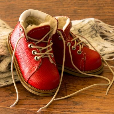 Ghete pentru copii: 6 perechi de încălțăminte pentru fetițe și băieți