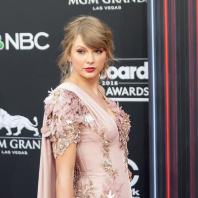 Nunta Secolului a costat ZECI DE MILIOANE! Taylor Swift și Travis Kelce au blocat New York-ul