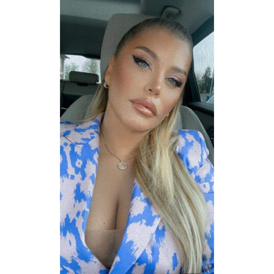 Loredana Groza a strălucit la aniversarea vârstei de 53 de ani! Uite cum a petrecut vedeta în club