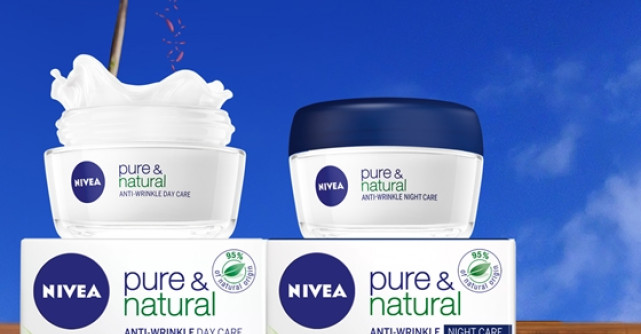 NIVEA pure & natural: Descopera puterea naturii pentru un ten vizibil mai tanar