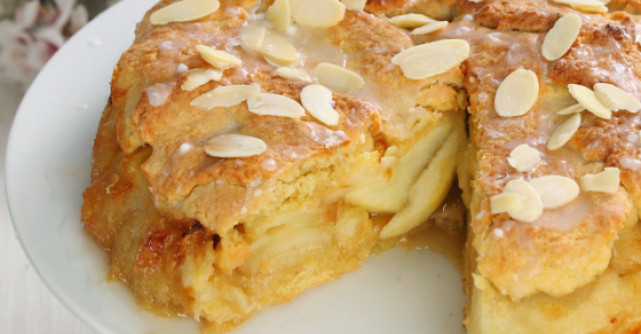 Prajitura-surpriza, desert magic pentru sfarsit de saptamana in familie!