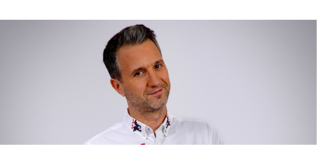 Andi Moisescu a dezvăluit cum reușește să țină pasul cu adolescenții săi după divorț: Încerc să înțeleg limbajul lor cifrat...