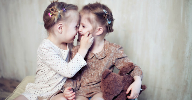 9 Motive pentru care sa fii recunoscatoare ca ai o sora