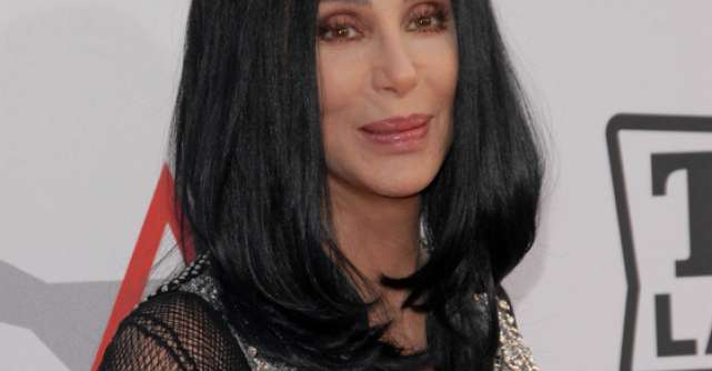 Se marita Cher?