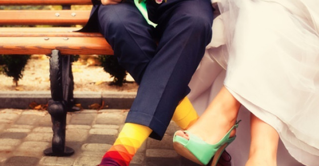 7 modele de pantofi colorati pentru mirese indraznete